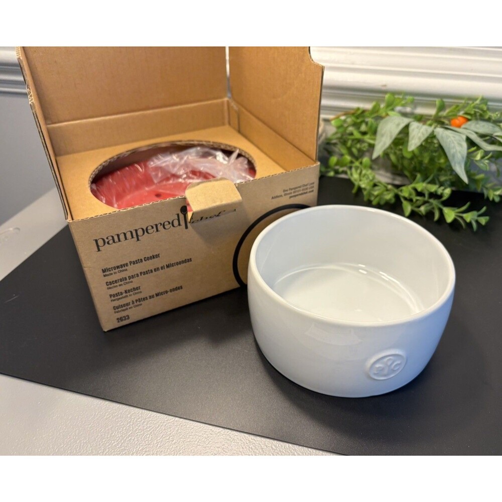Pampered Chef Microwave Pasta Cooker #2633 New In Box With Instructions
